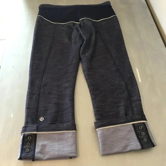 Lululemon Ride On Fold Cuff Hem Leggings Womens Denim Luon Reflective Crop SZ 6 - Picture 3 of 14